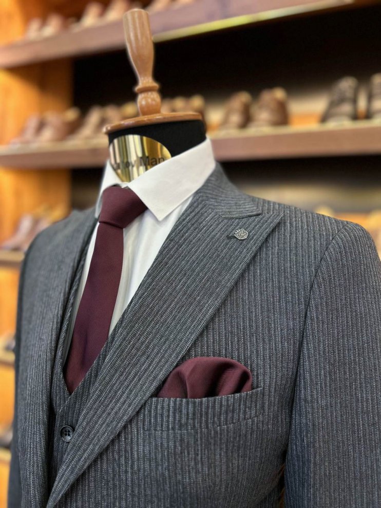 Костюм ЕРН 3-ка Серый в полоску